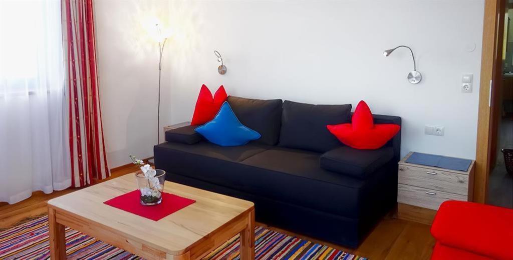 Ferienwohnung Natural B 格尔洛斯贝格 外观 照片
